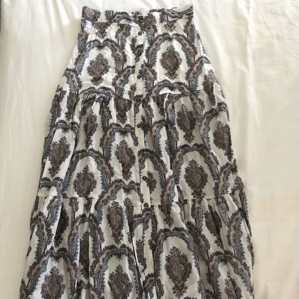 H&M Paisley Print Maxi Skirt - Size 8 - Soft, Lightweight Material